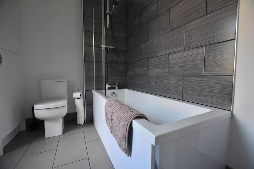 Apex Living Ne - Beachville House 4 Beds Free Parking Sunderland  Eksteriør bilde